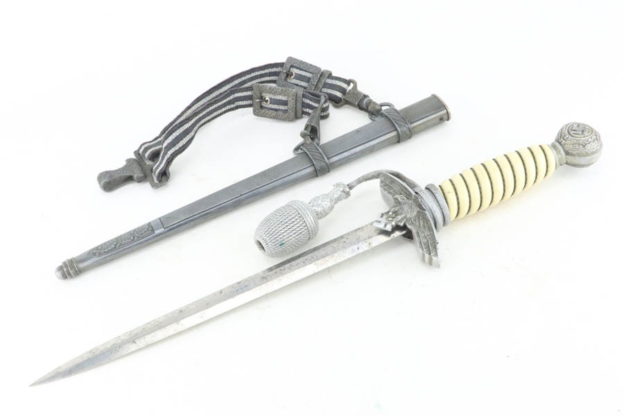 SOLD - 2nd Model Luftwaffe Dagger with Hanger and Portepee - Krebs - Image 2