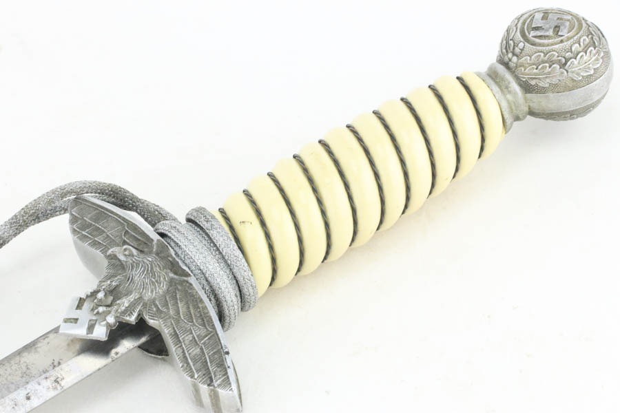 SOLD - 2nd Model Luftwaffe Dagger with Hanger and Portepee - Krebs - Image 7