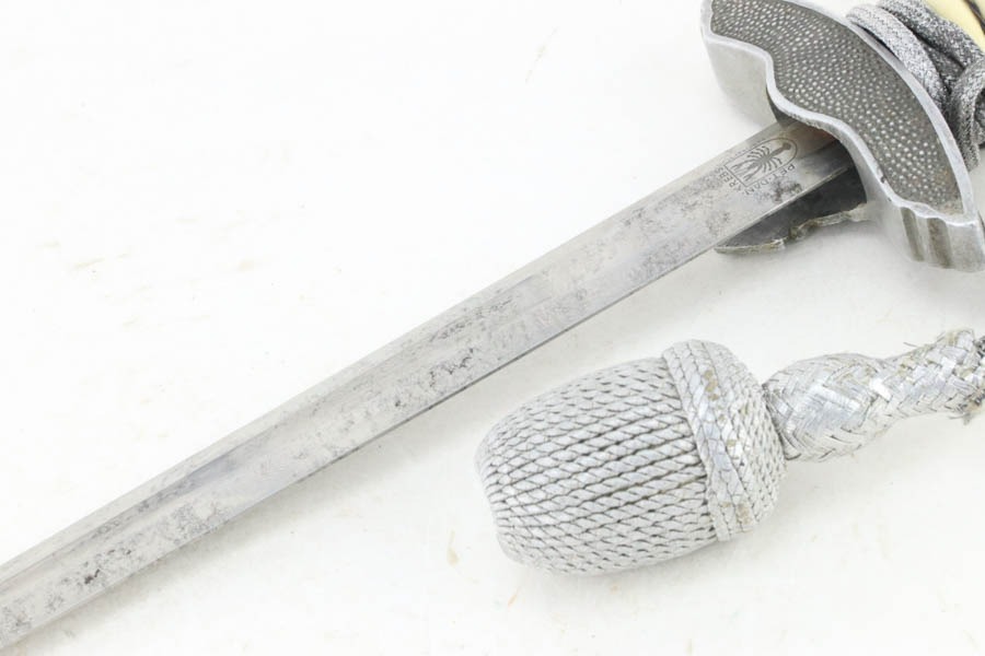SOLD - 2nd Model Luftwaffe Dagger with Hanger and Portepee - Krebs - Image 9
