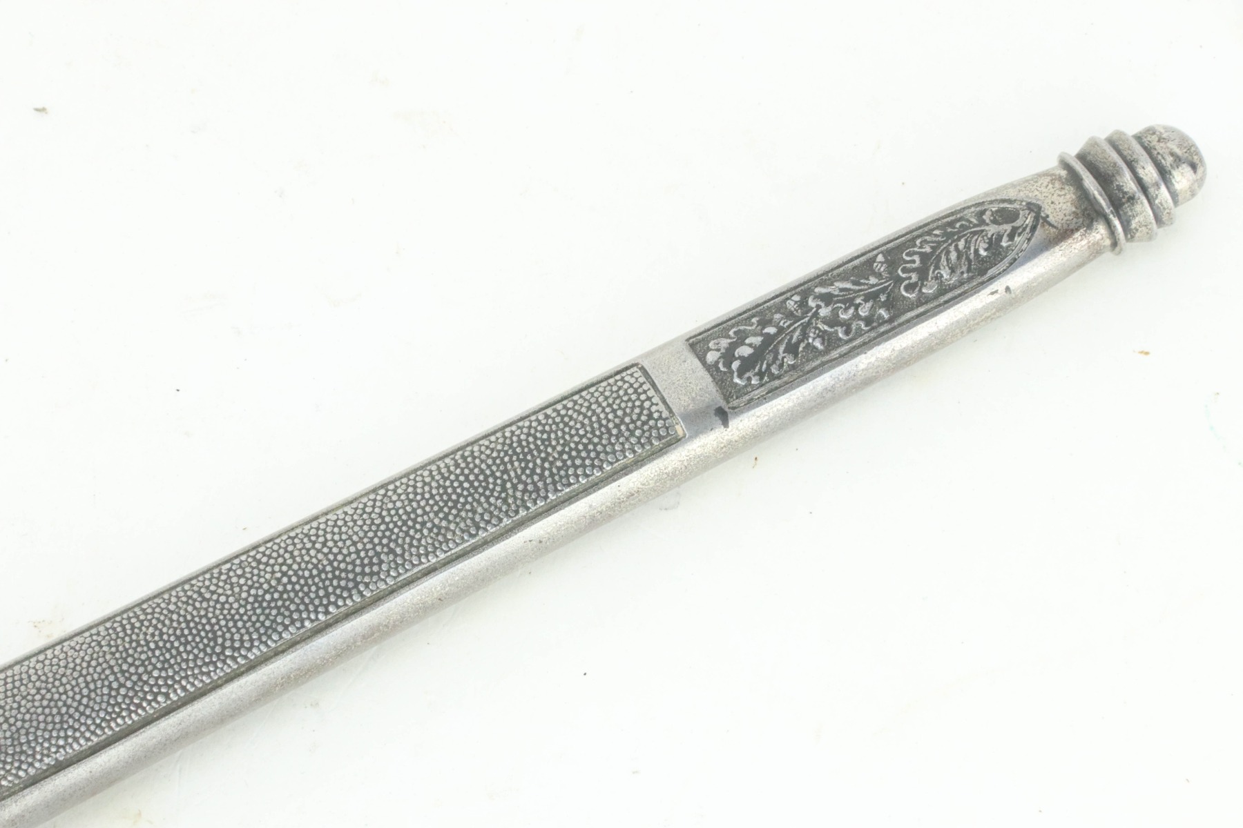 SOLD - 2nd Model Luftwaffe Dagger with hanger - WKC - Image 14