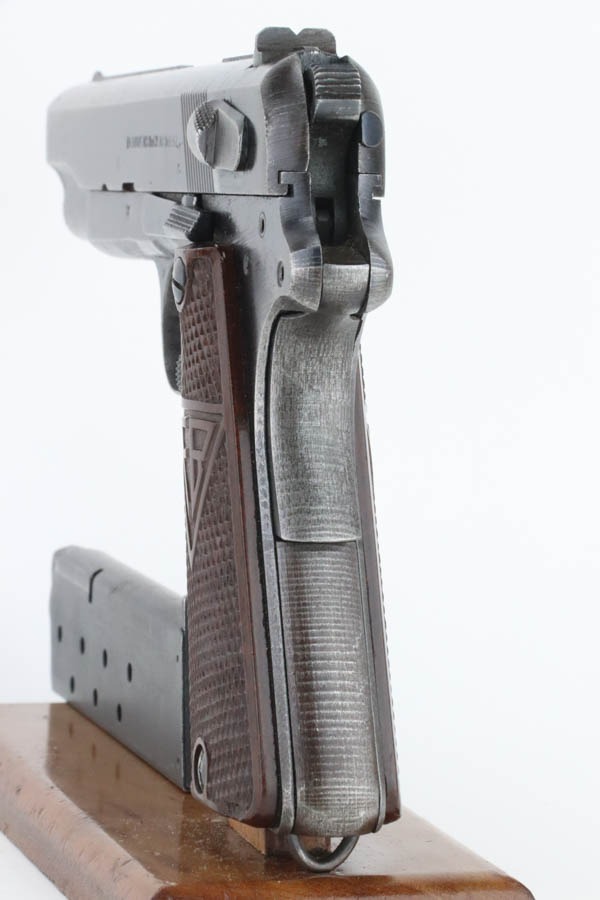 SOLD - Excellent Nazi Radom VIS 35 - Scarce Red Grips - Image 3